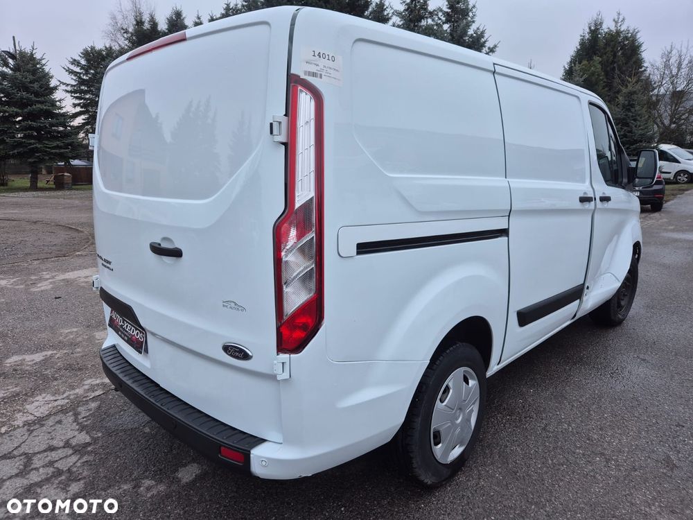 Ford TRANSIT CUSTOM 2.0 TDCI - 8