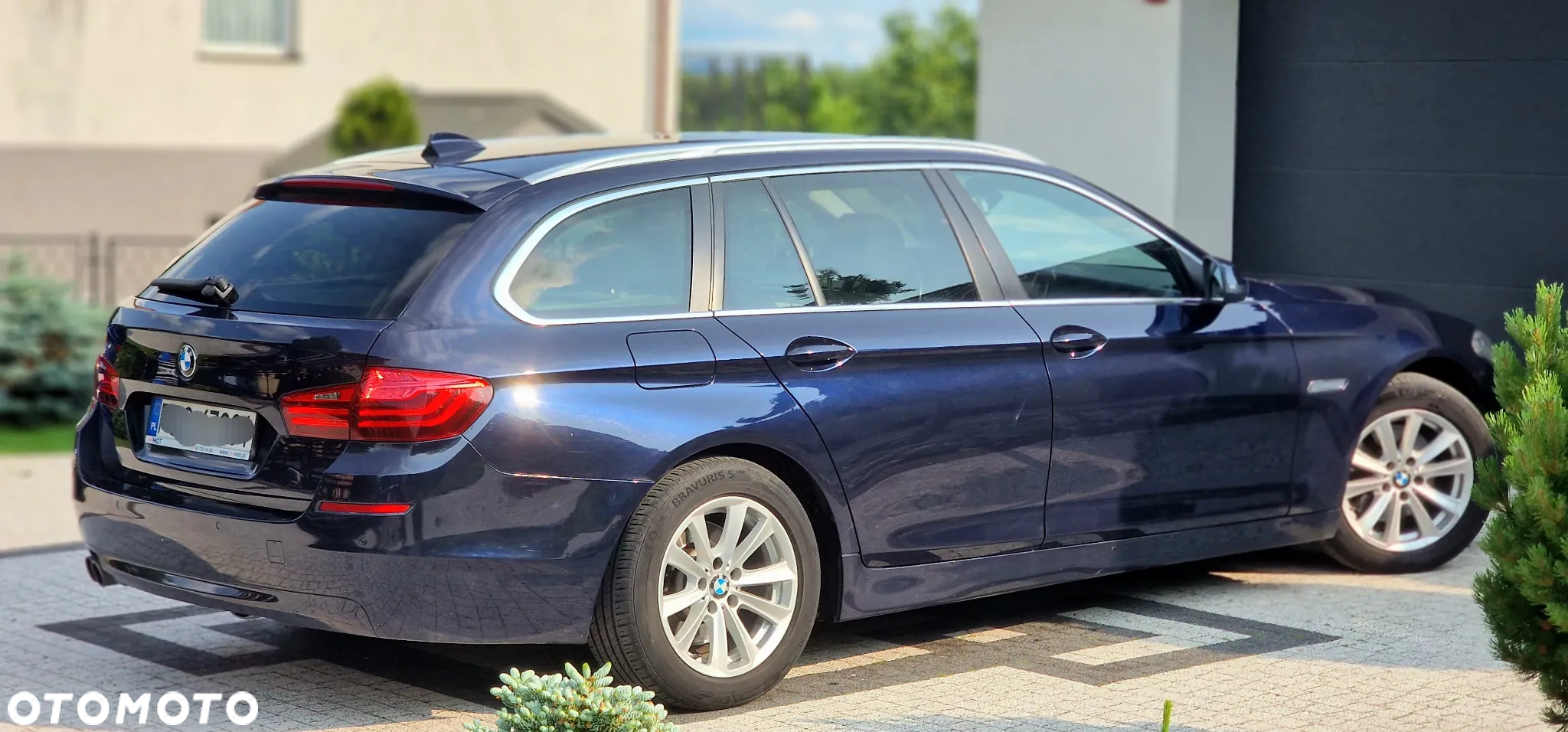 BMW Seria 5 520d xDrive - 5