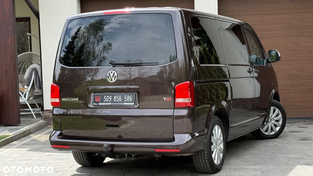 Volkswagen Multivan - 9