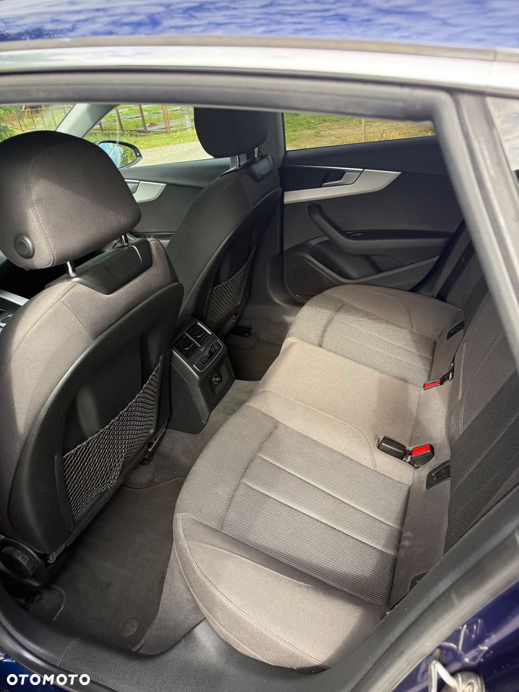 Audi A5 Sportback 35 TFSI S tronic - 8