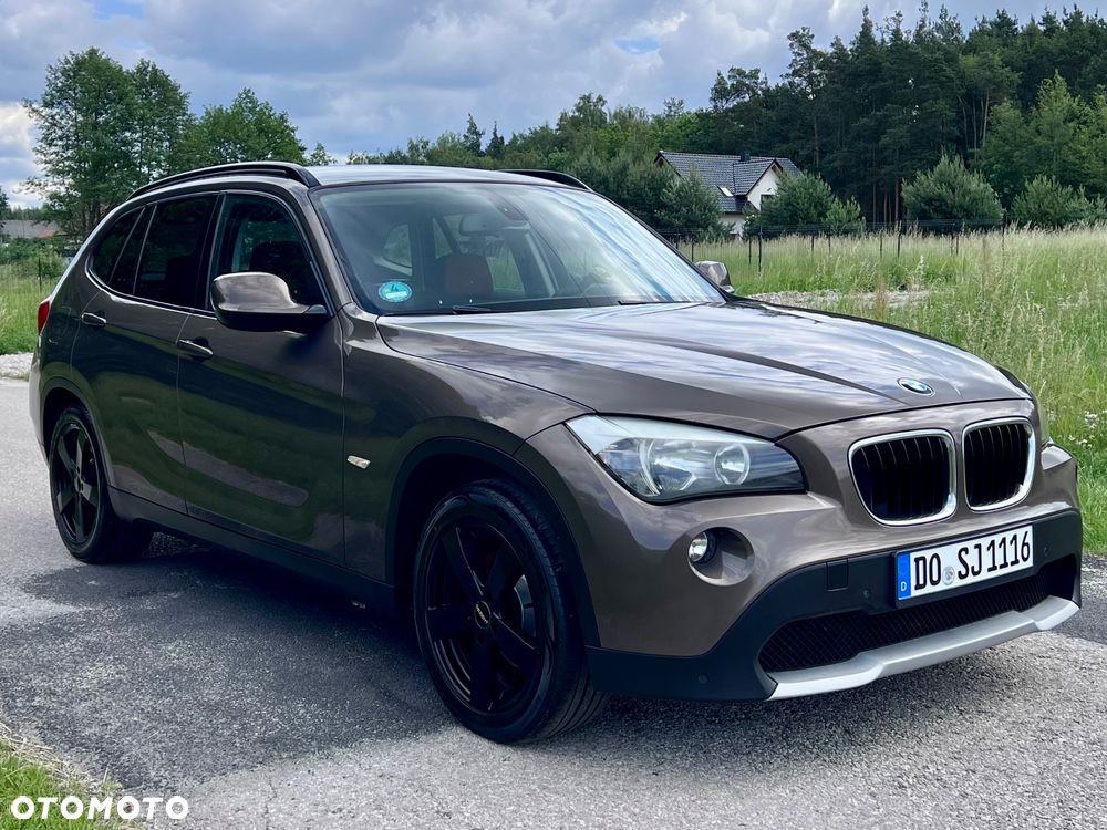 BMW X1 xDrive18d Sport Line - 11