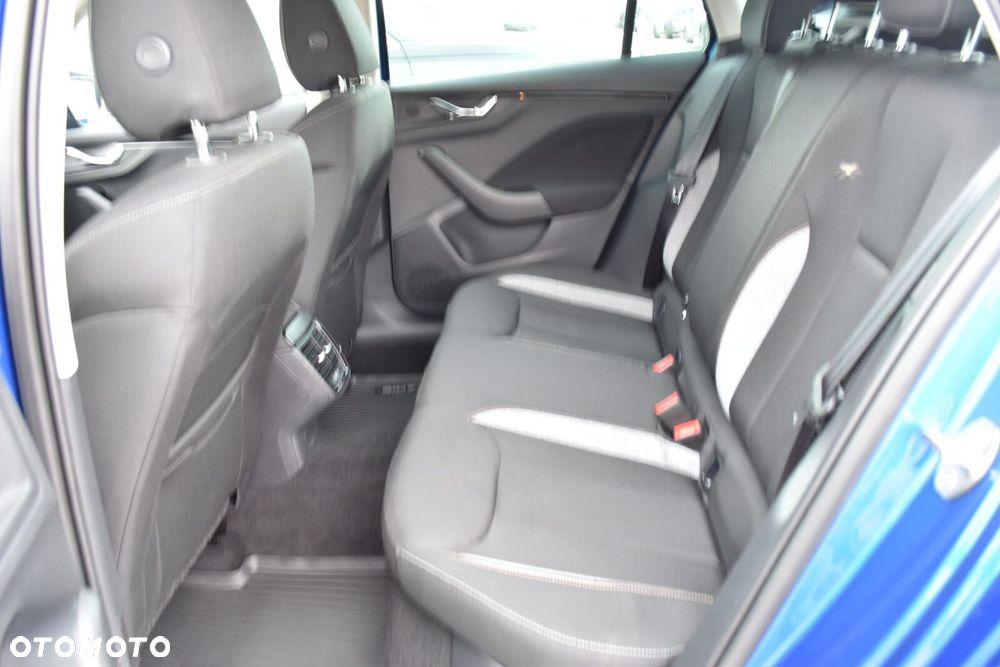 Skoda Kamiq 1.0 TSI Selection DSG - 30