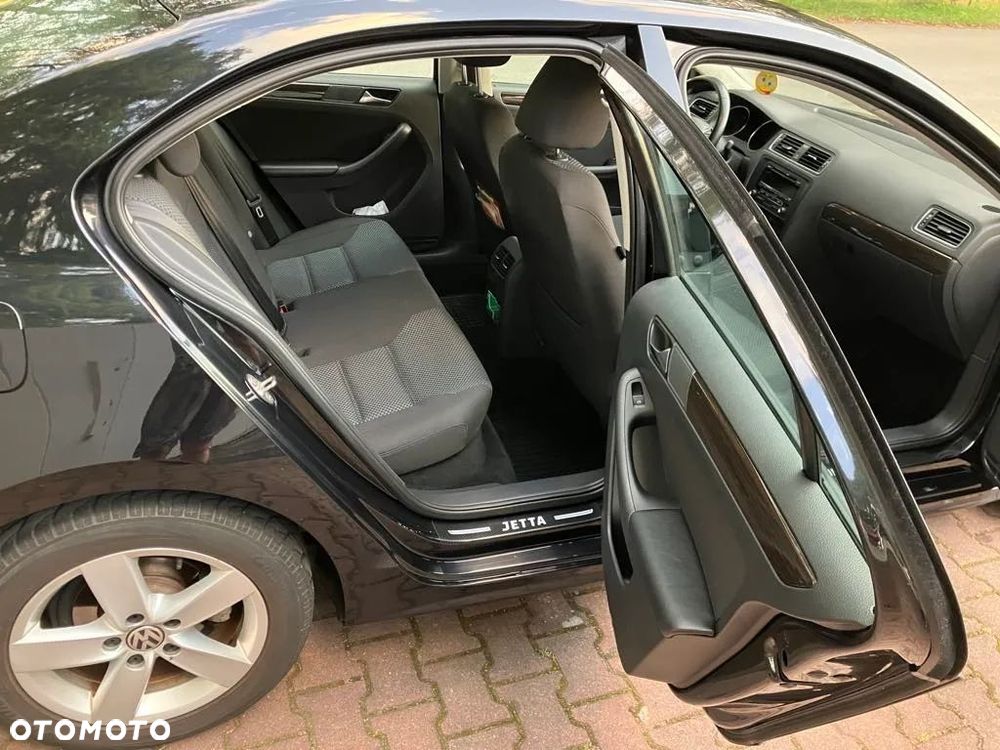 Volkswagen Jetta 2.0 TDI DPF BMT Comfortline - 13