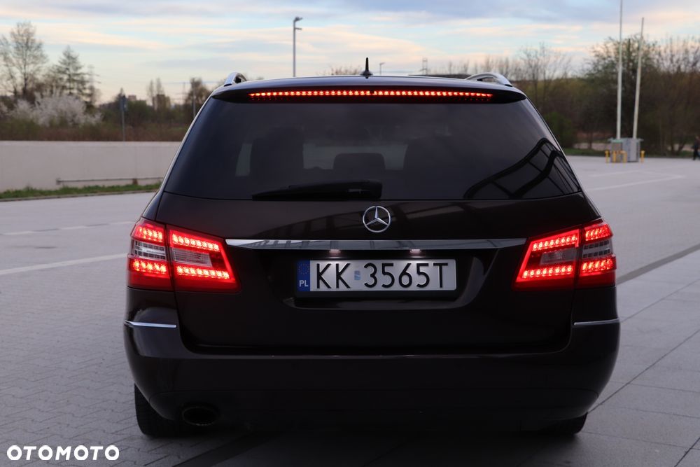 Mercedes-Benz Klasa E - 6