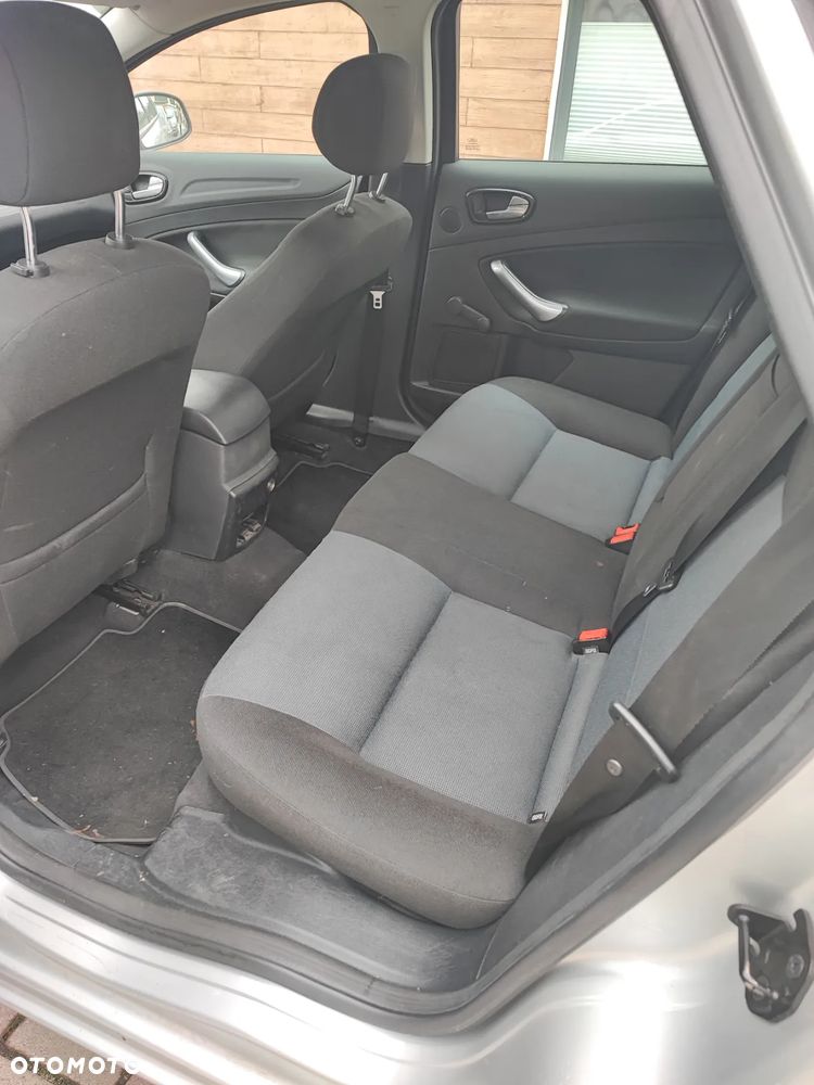 Ford Mondeo - 5