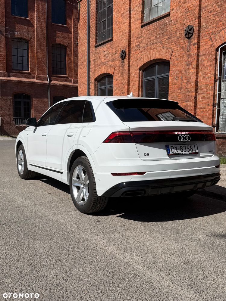 Audi Q8 55 TFSI e PHEV Quattro Tiptronic - 3