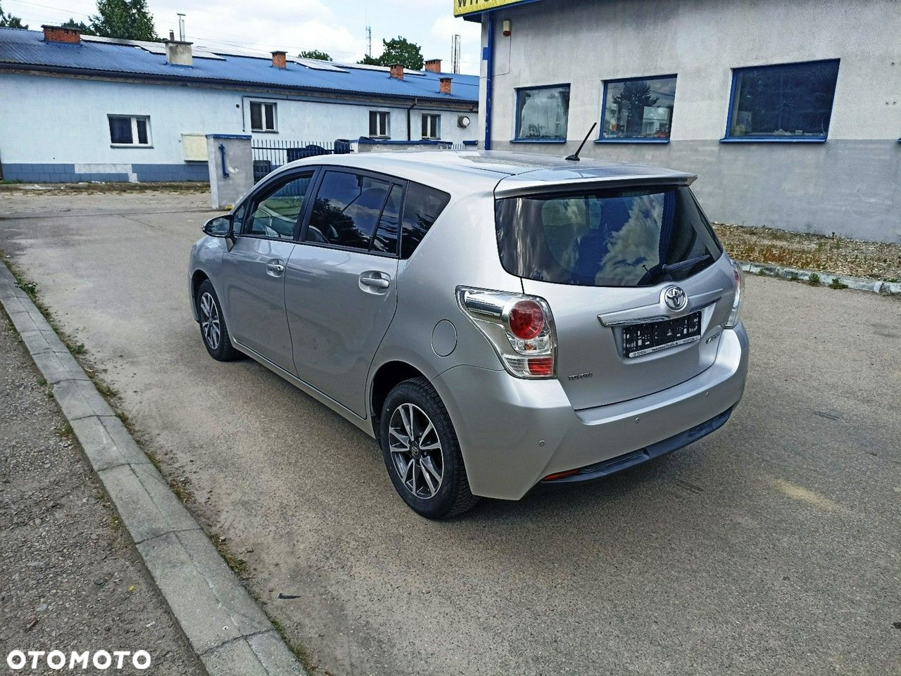 Toyota Verso - 4