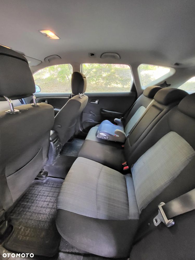 Kia Ceed 1.6 Crdi Comfort + - 16