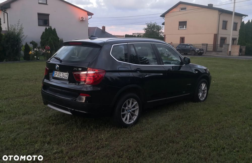 BMW X3 xDrive20d - 16