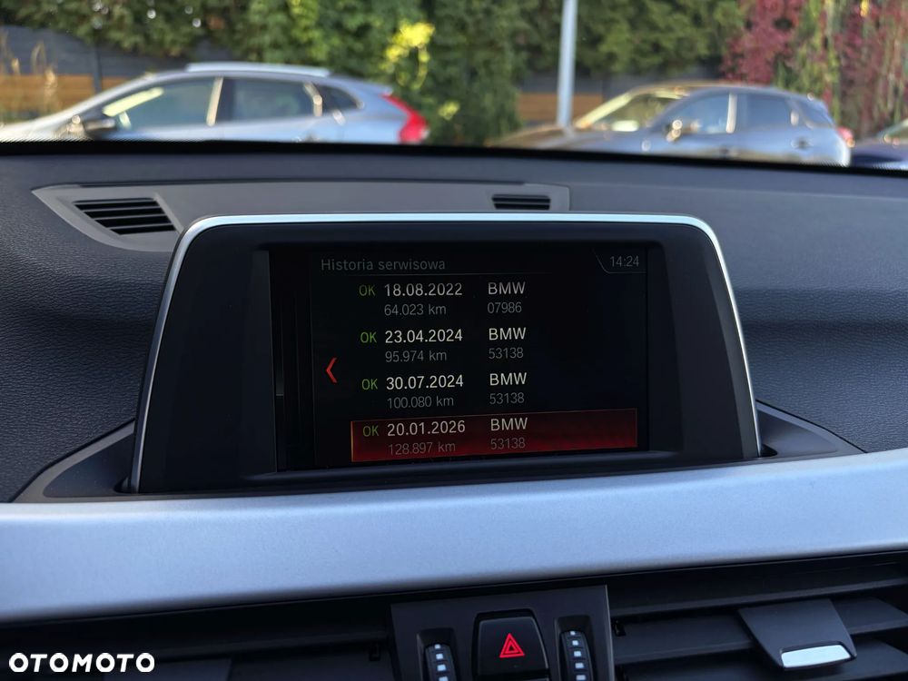 BMW X1 sDrive20i Advantage - 28