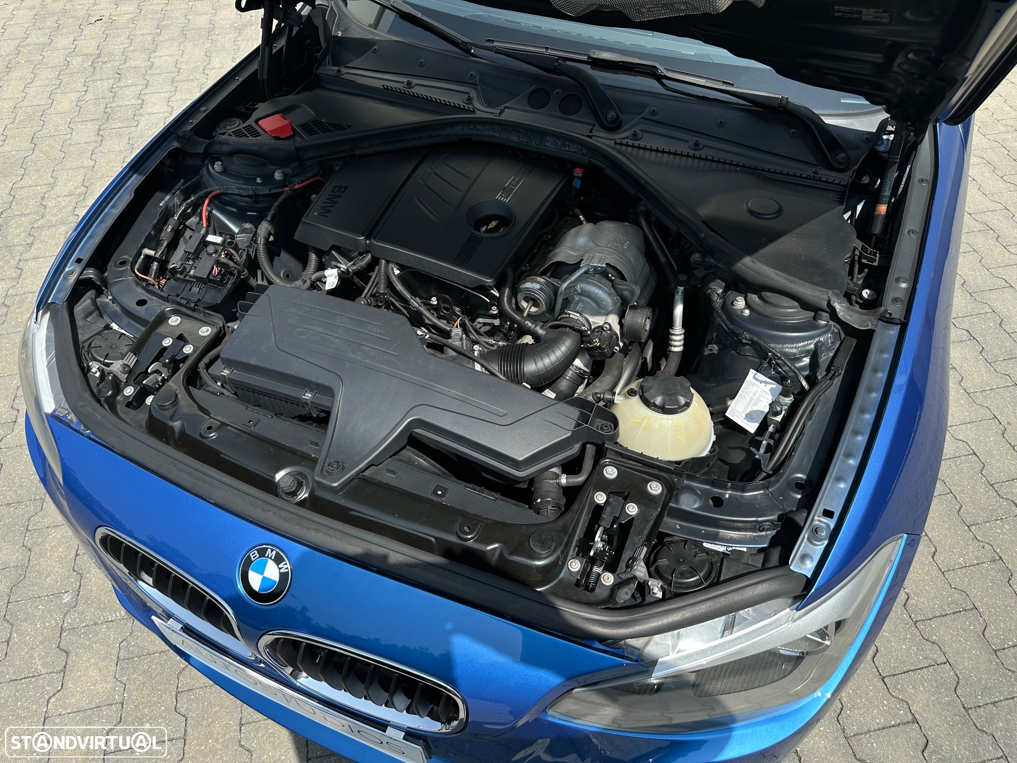 BMW 118 i Pack M - 12