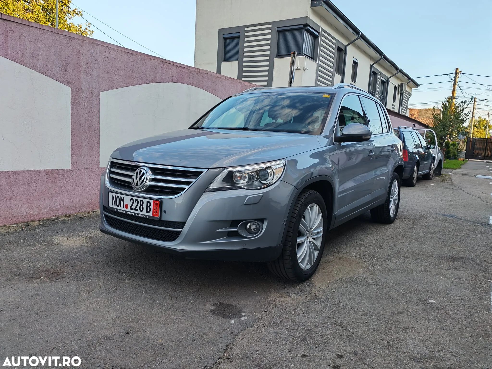 Volkswagen Tiguan 2.0 TDI DPF 4Motion Automatik Team - 1