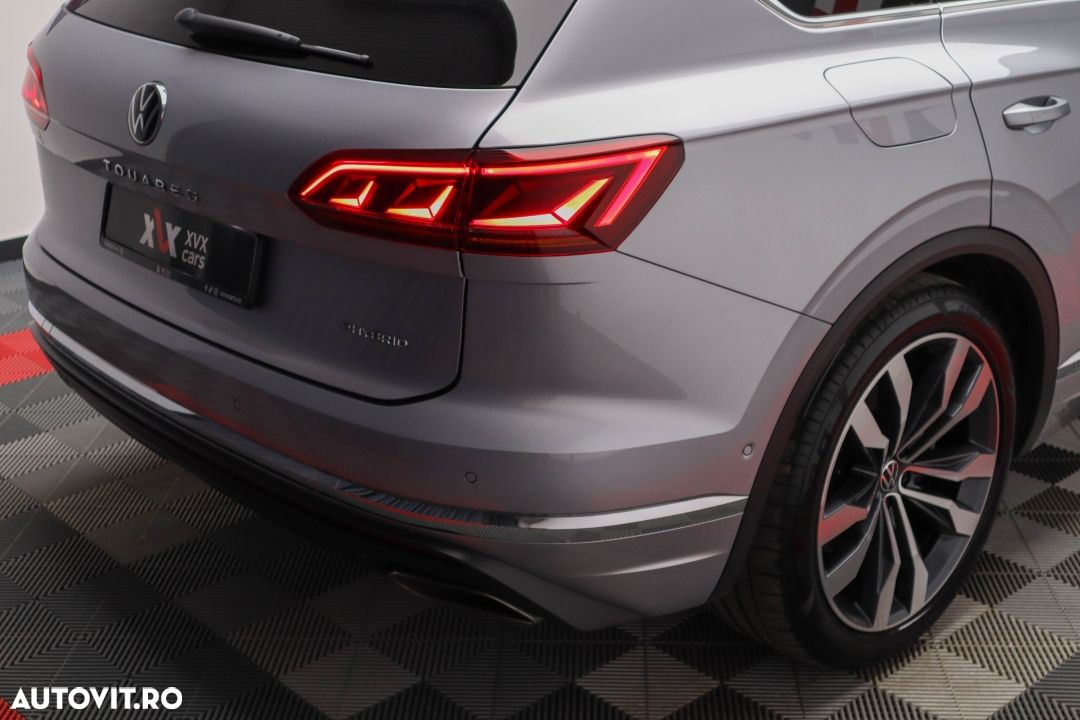 Volkswagen Touareg - 22