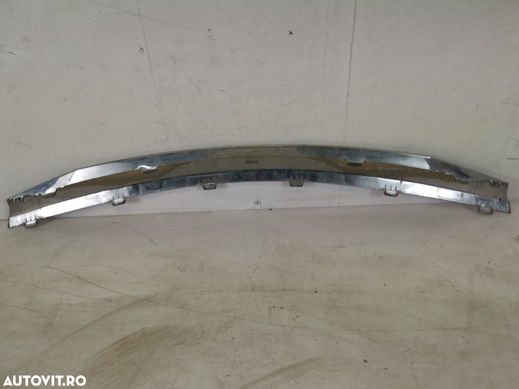 Ornament Grila Radiator Dacia  Sandero 1 generation [2008 - 2012] Orig - 5