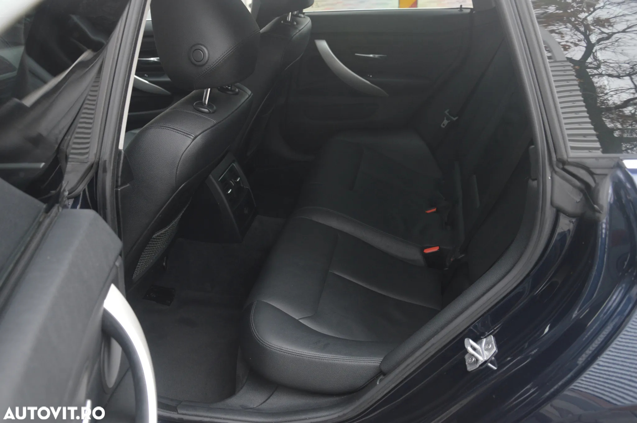 BMW Seria 4 420d Gran Coupe - 15