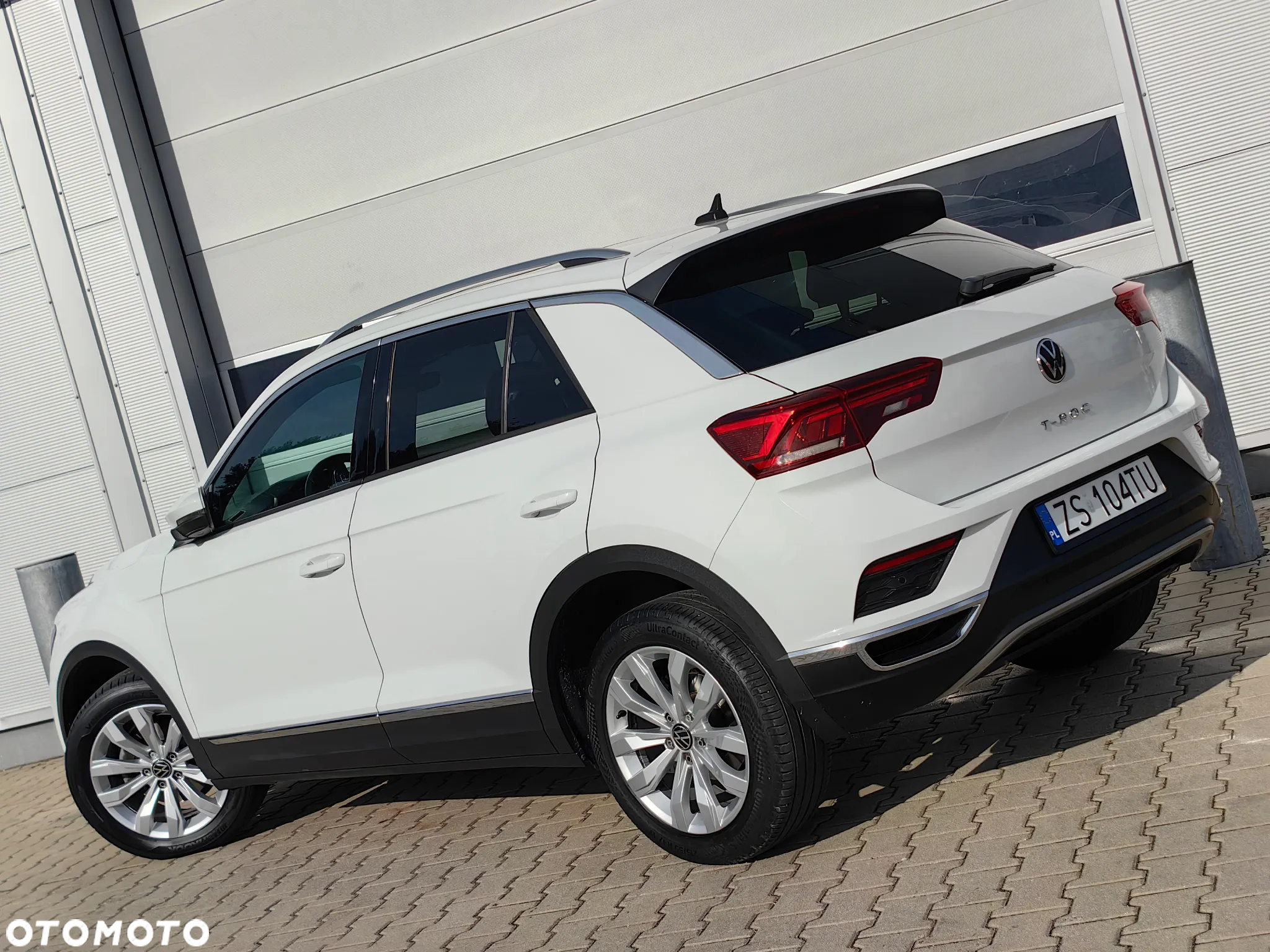Volkswagen T-Roc 1.5 TSI ACT Premium - 4