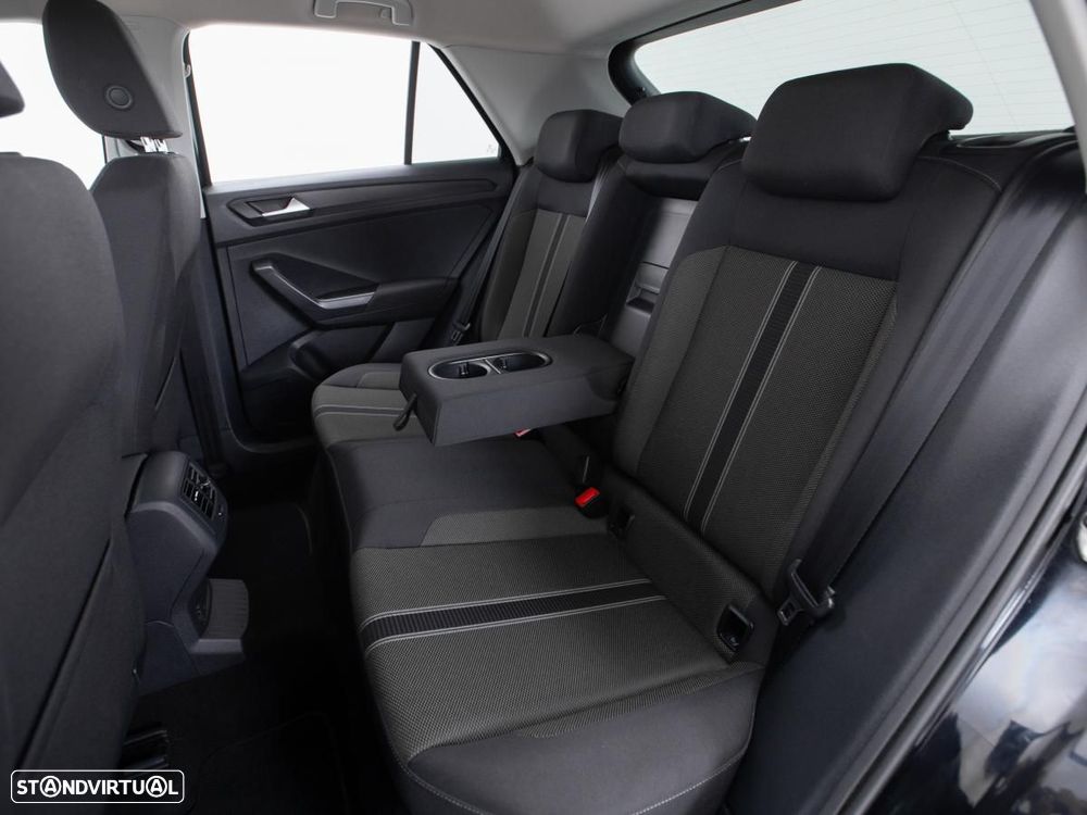 VW T-Roc - 10
