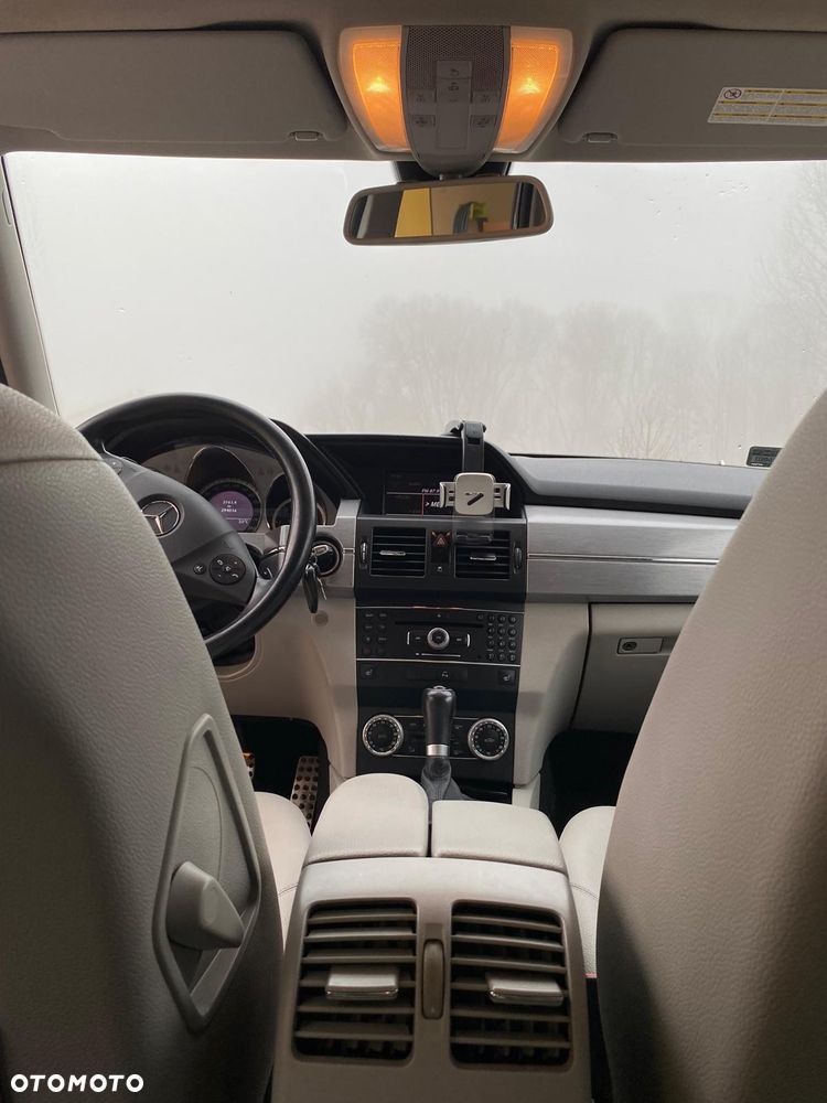 Mercedes-Benz GLK - 13