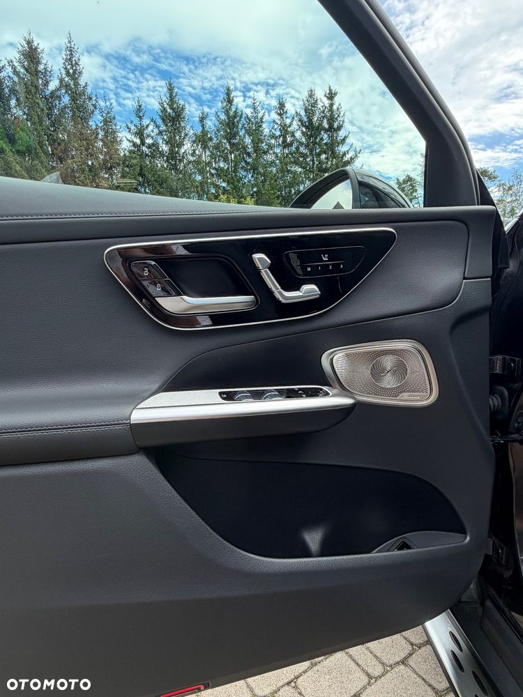 Mercedes-Benz GLC 220 d mHEV 4-Matic AMG Line - 23