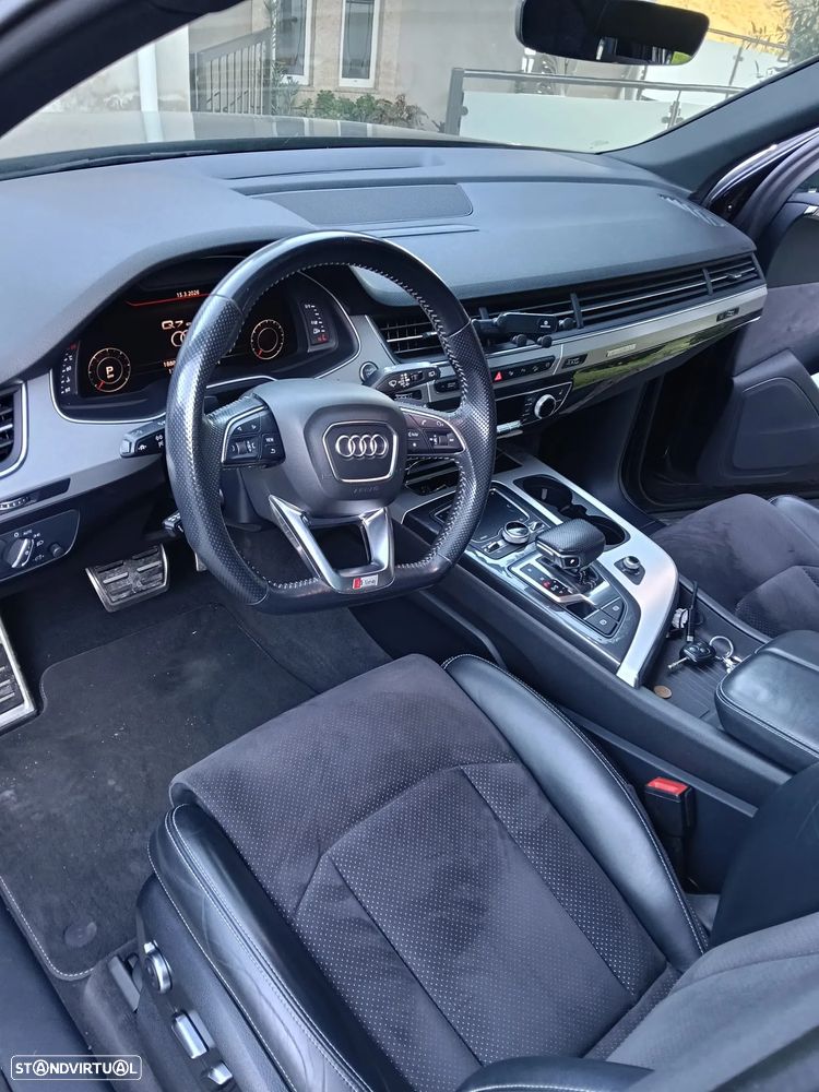 Audi Q7 50 TDI quattro Tiptronic 7L - 6