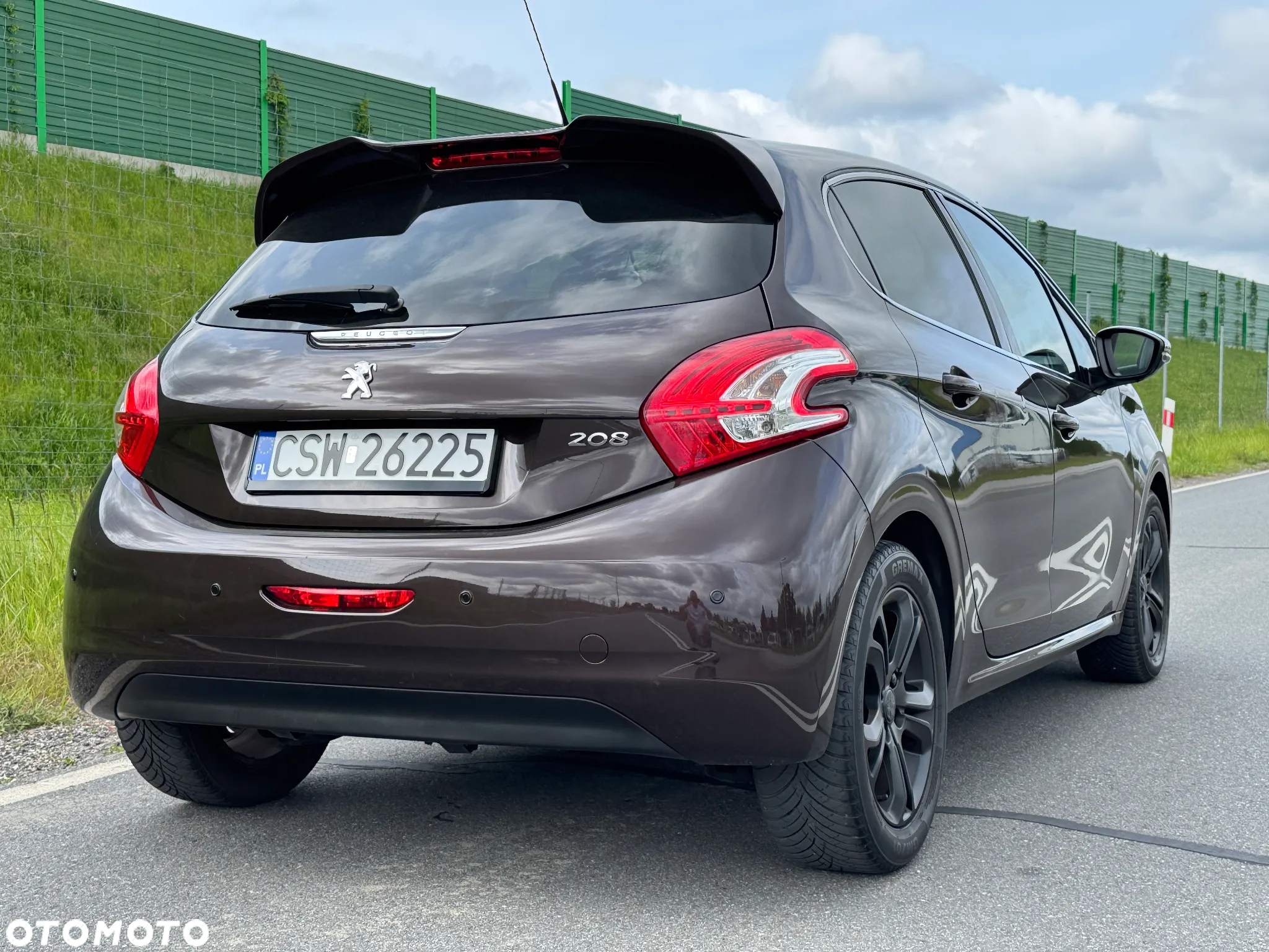 Peugeot 208 1.4 VTi Allure - 8