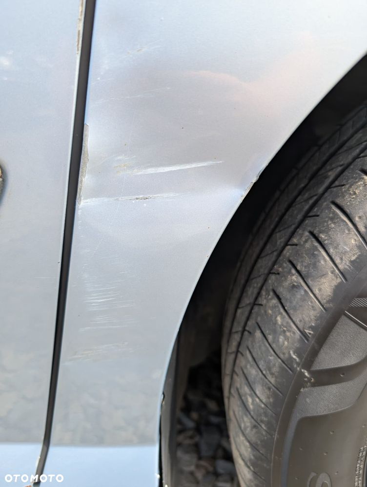Peugeot 407 2.0 HDI ST Komfort EU3 - 9