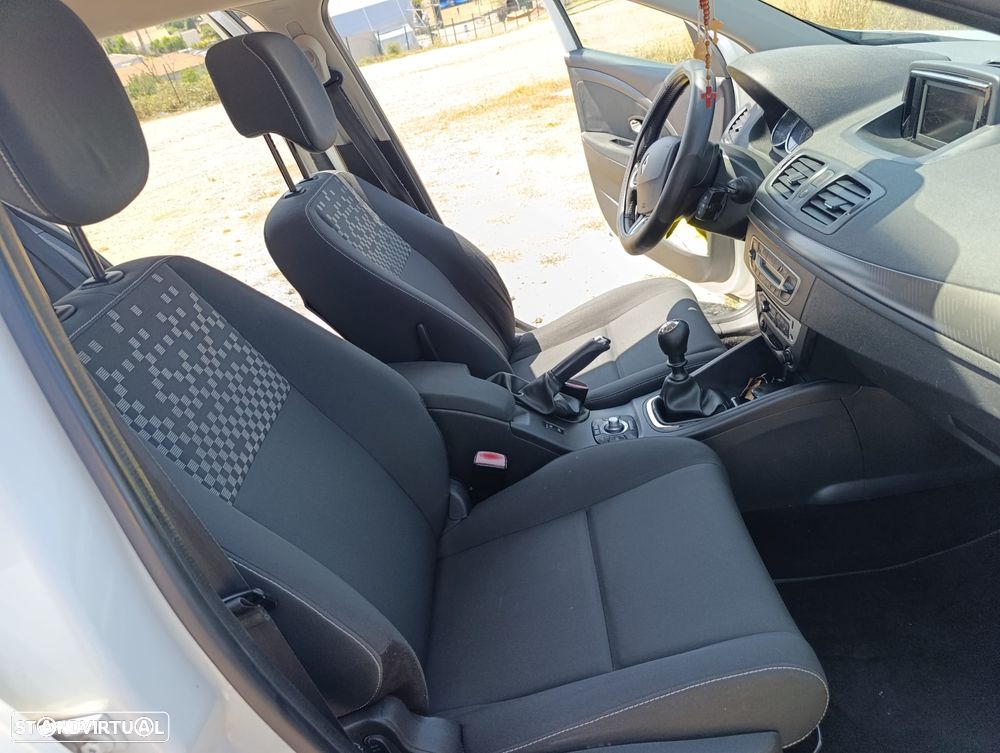 Renault Mégane Sport Tourer ENERGY dCi 110 Start & Stopp Paris Business - 13