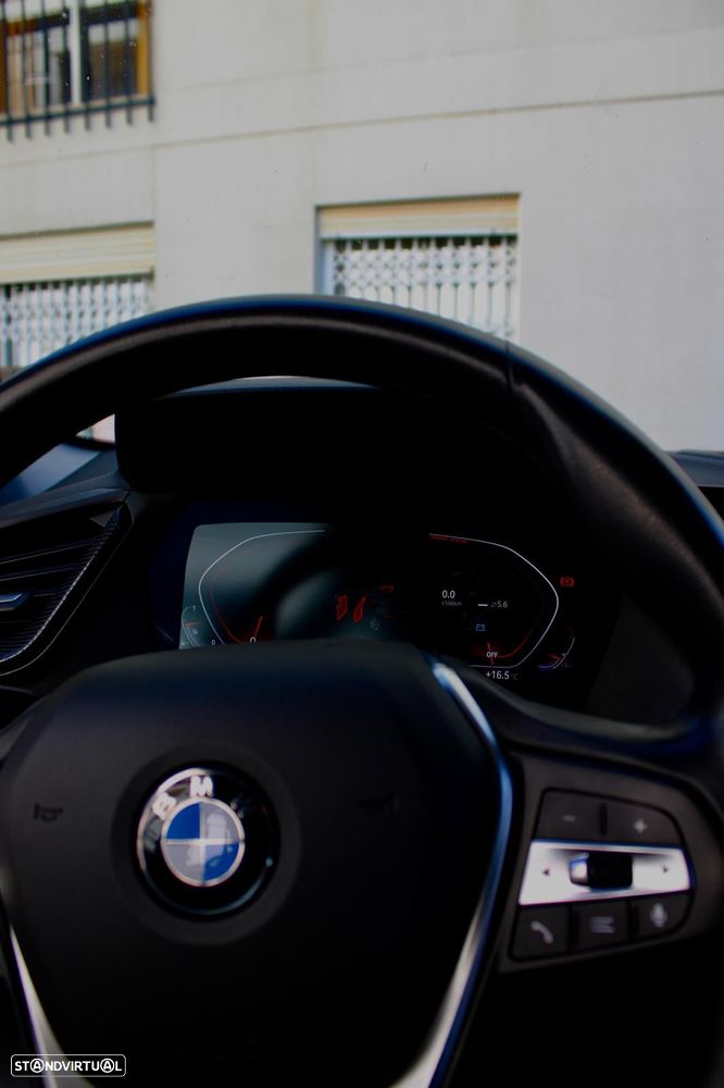 BMW 116 d Sport Line - 7