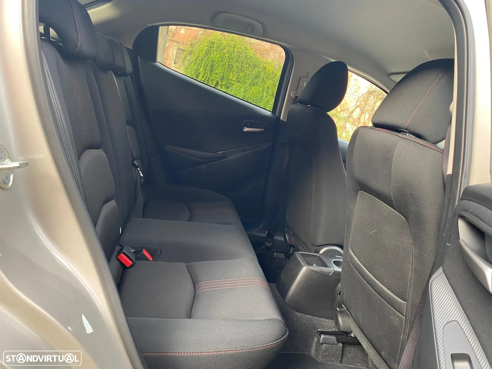 Mazda 2 1.5 e-Skyactiv-G Homura - 11
