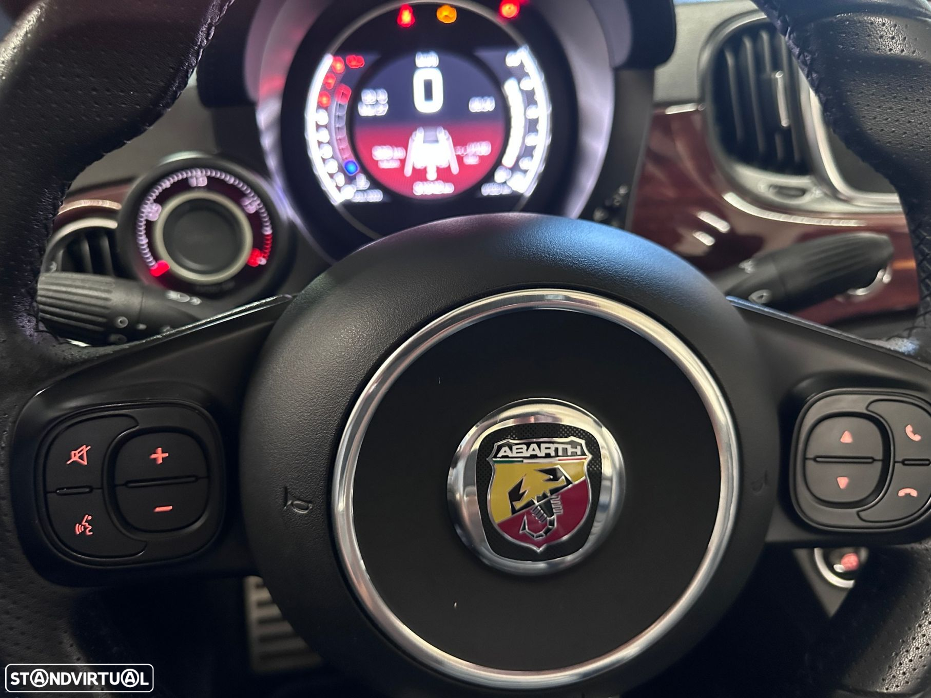 Abarth 695C 1.4 T-Jet Rivale - 15