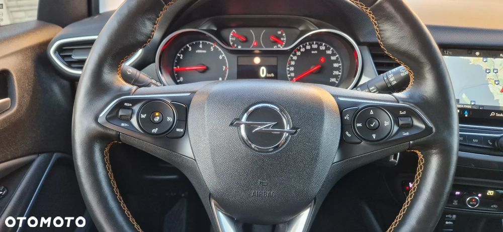 Opel Crossland X 1.2 T Design Line S&S - 28