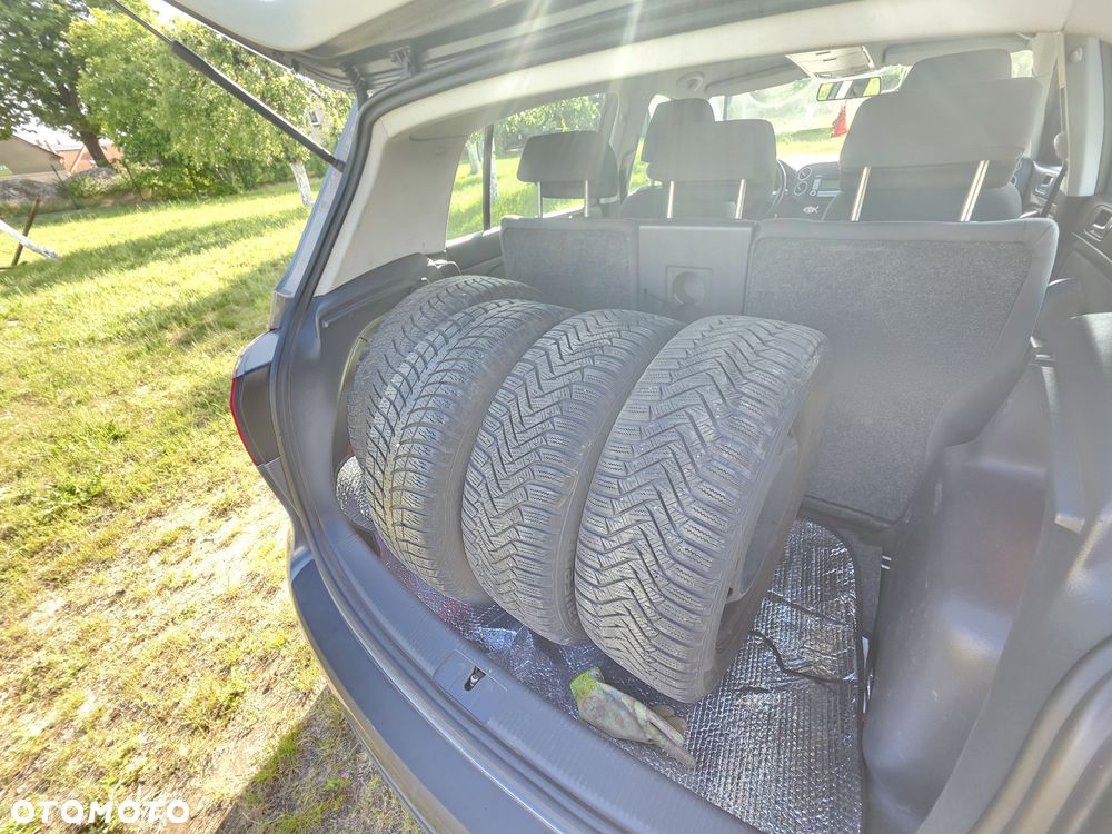 Volkswagen Golf 1.6 Edition - 5