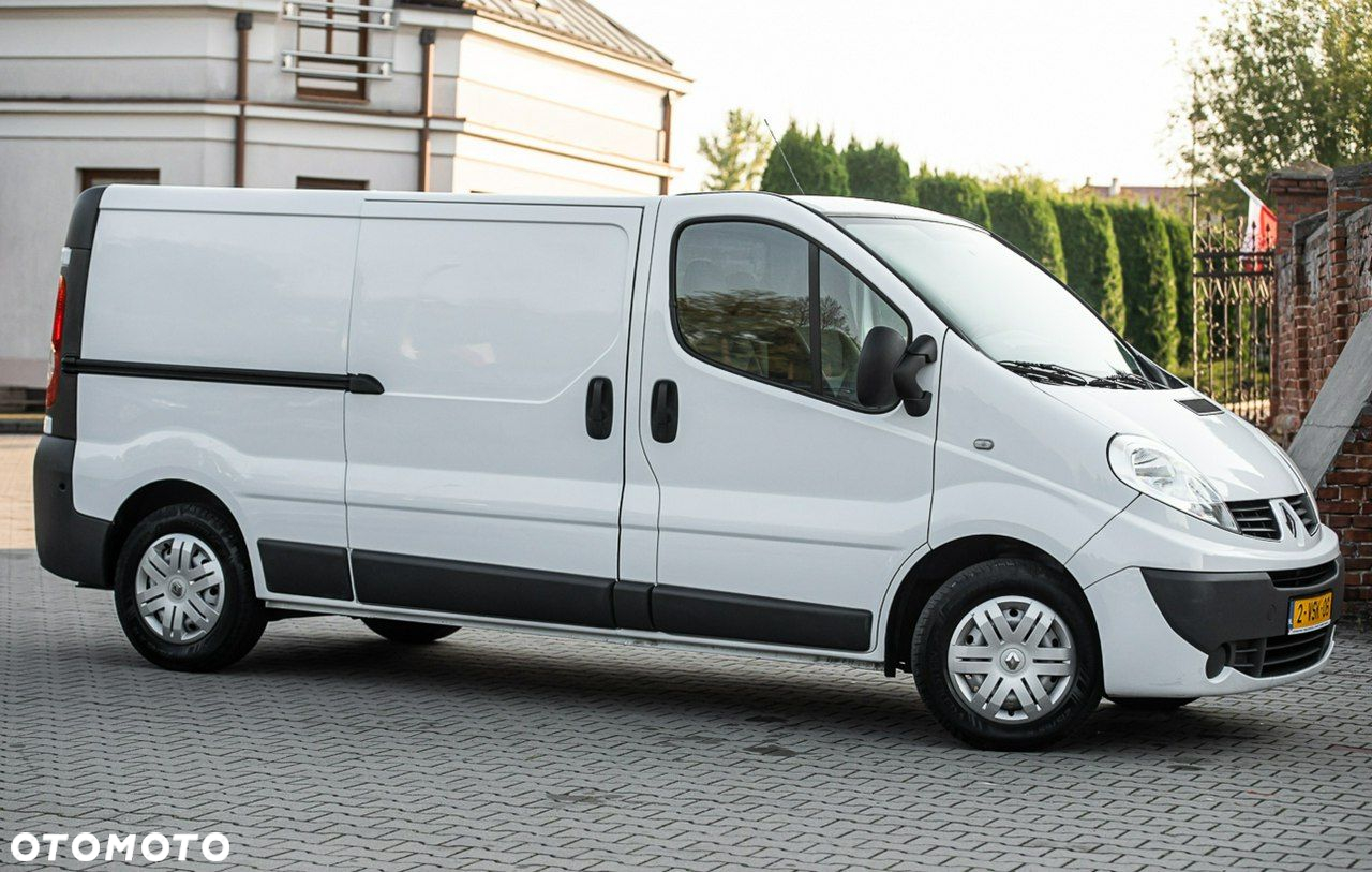 Renault Trafic - 15