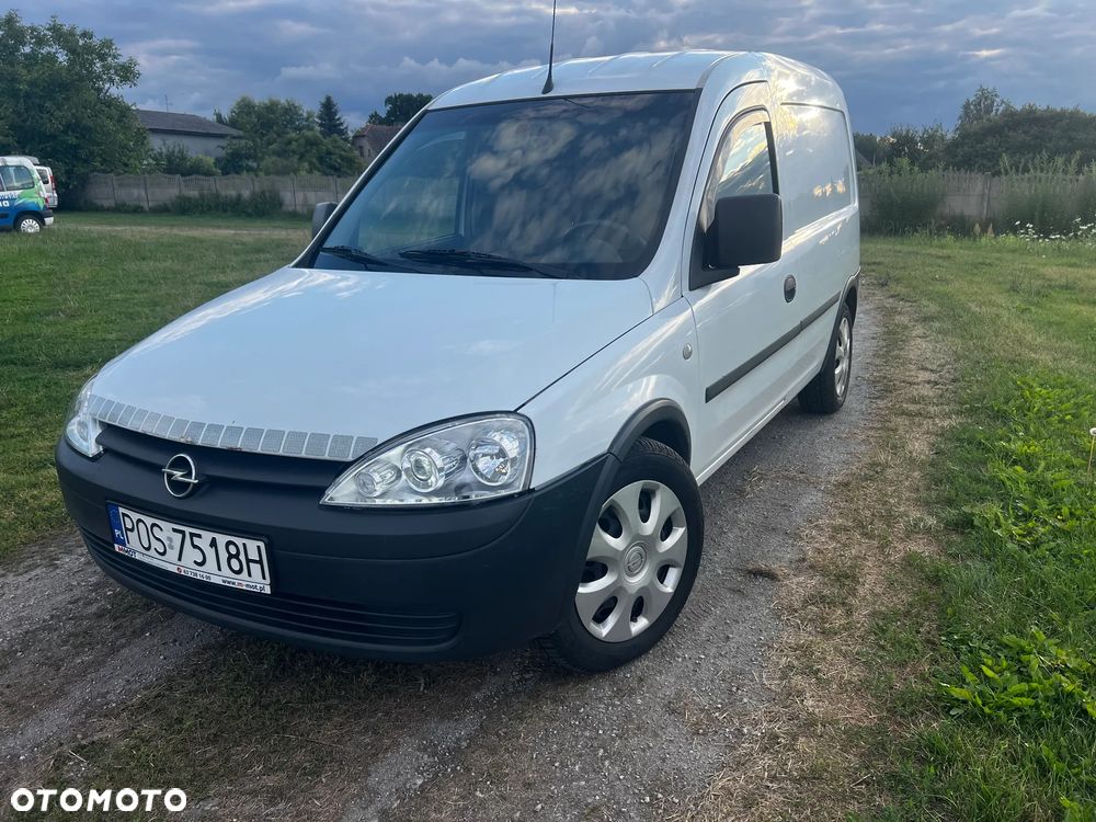 Opel Combo - 1