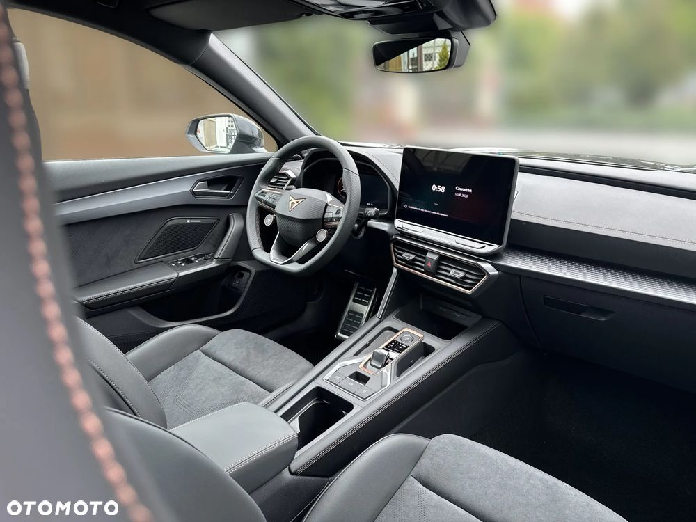 Cupra Formentor 1.5 eTSI mHEV DSG - 12