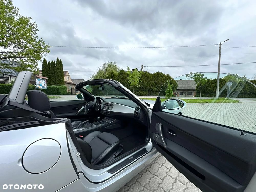BMW Z4 2.2i - 17