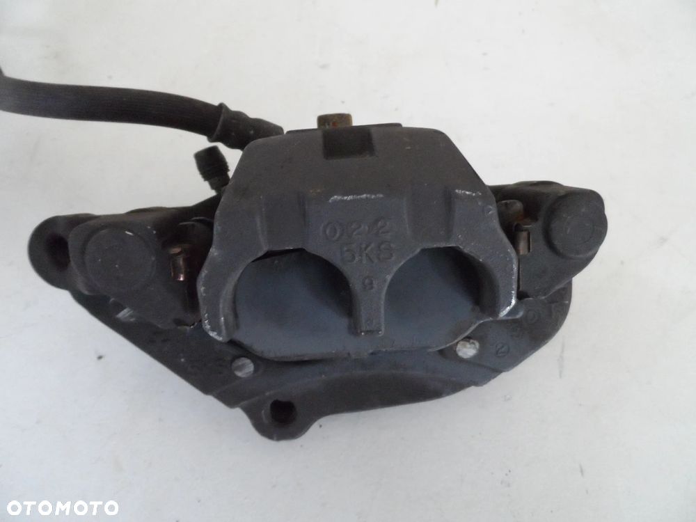 YAMAHA MAJESTY 400 zacisk hamulcowy przód P, L - 4