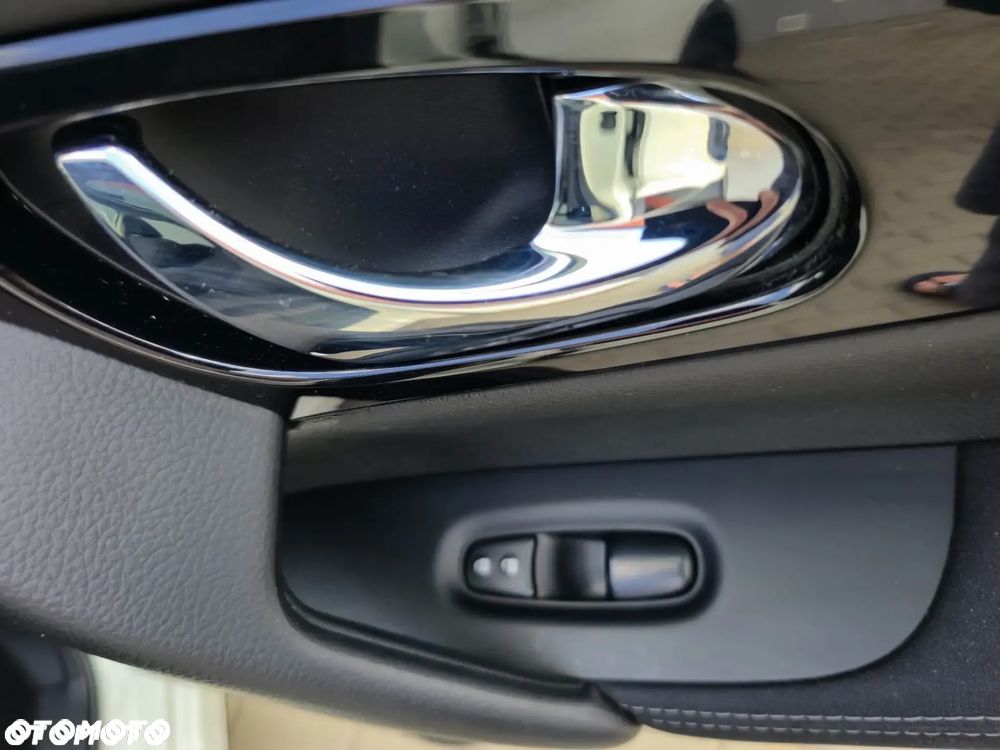 Nissan Qashqai - 28