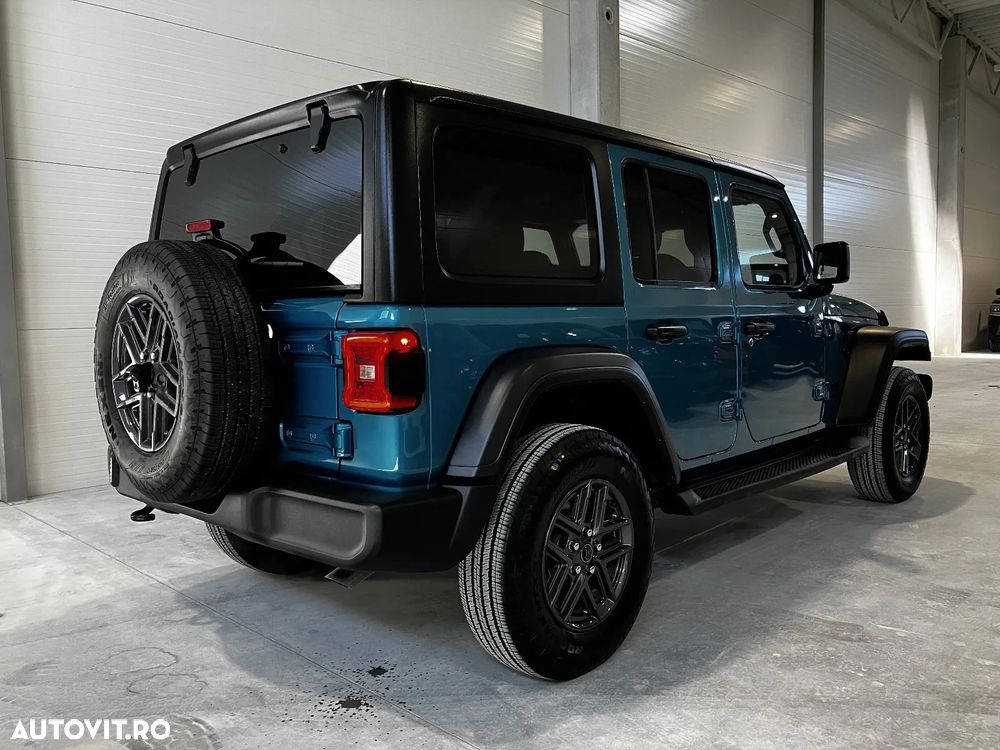 Jeep Wrangler - 3