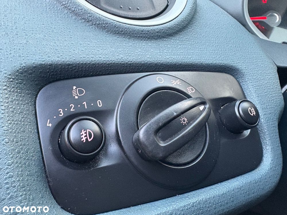 Ford Fiesta 1.4 Champions Edition - 21