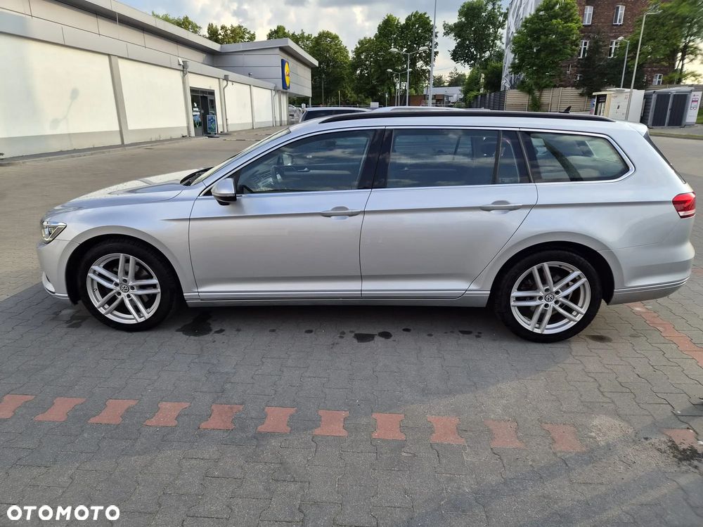 Volkswagen Passat - 13