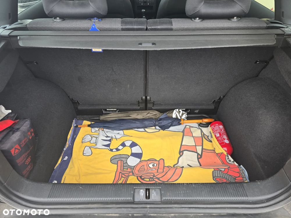 Audi A2 1.4 - 6