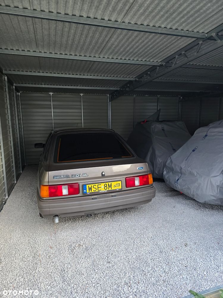 Ford Sierra - 40