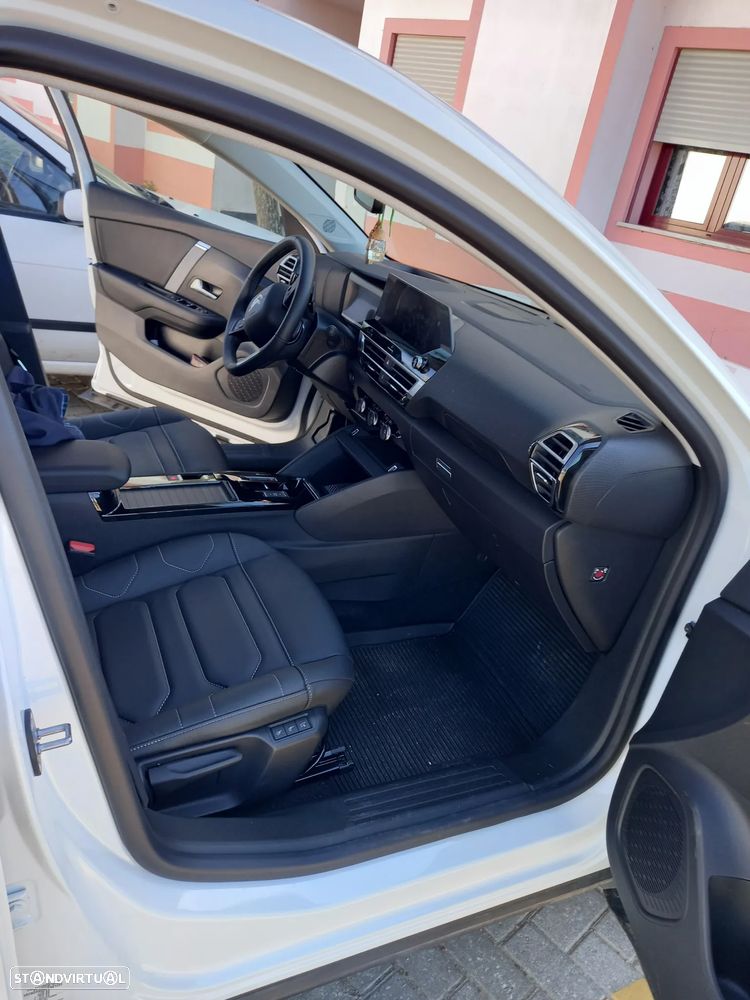 Citroën C4 X 1.2 PureTech Max EAT8 - 3