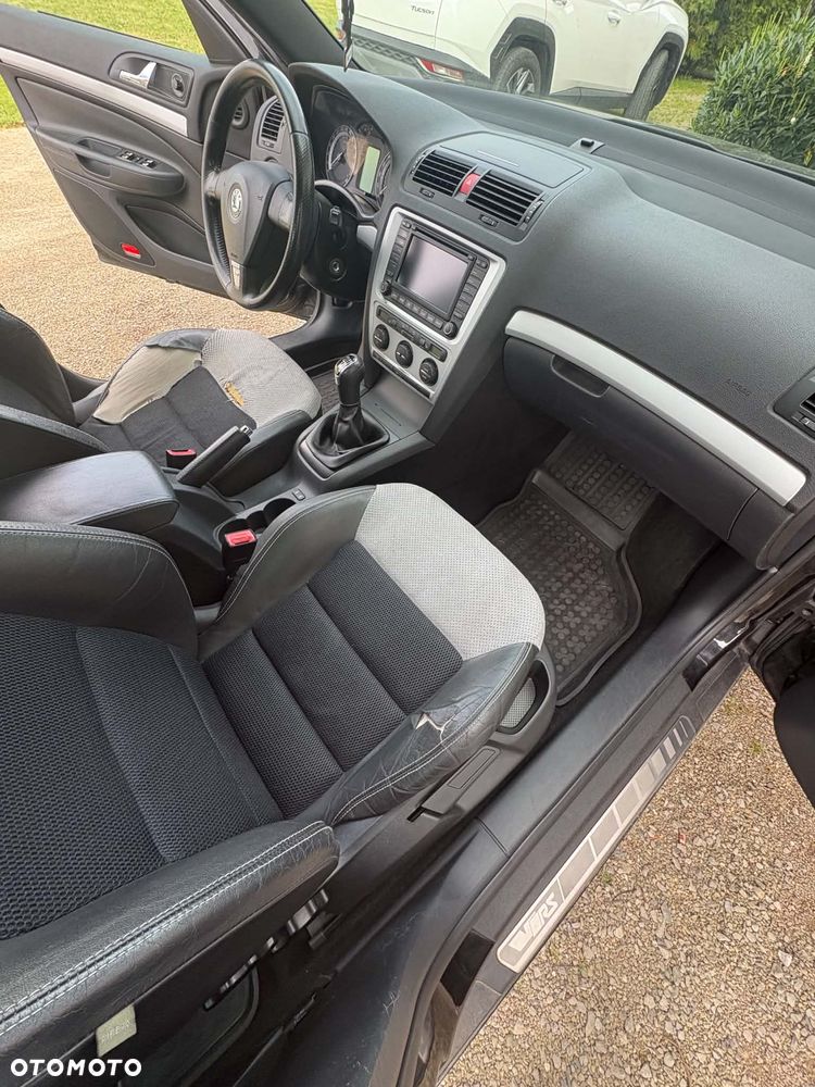 Skoda Octavia 2.0 TFSI RS - 12