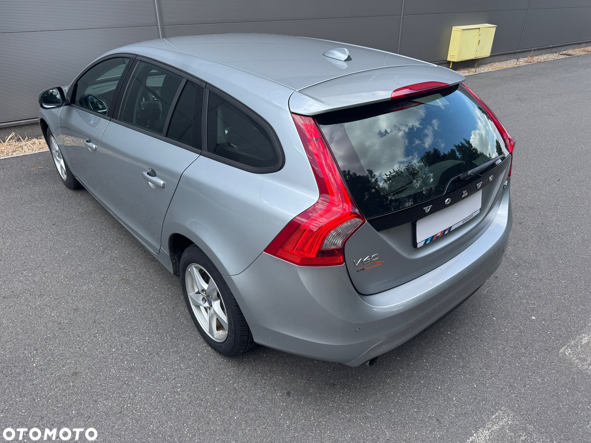 Volvo V60 - 9