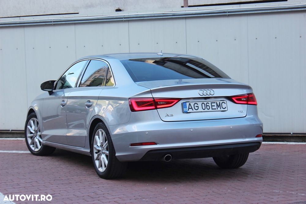 Audi A3 1.6 TDI Limousine (clean diesel) Attraction - 11