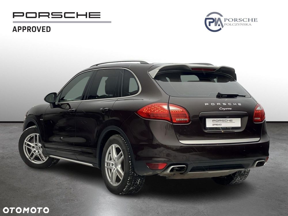 Porsche Cayenne - 3