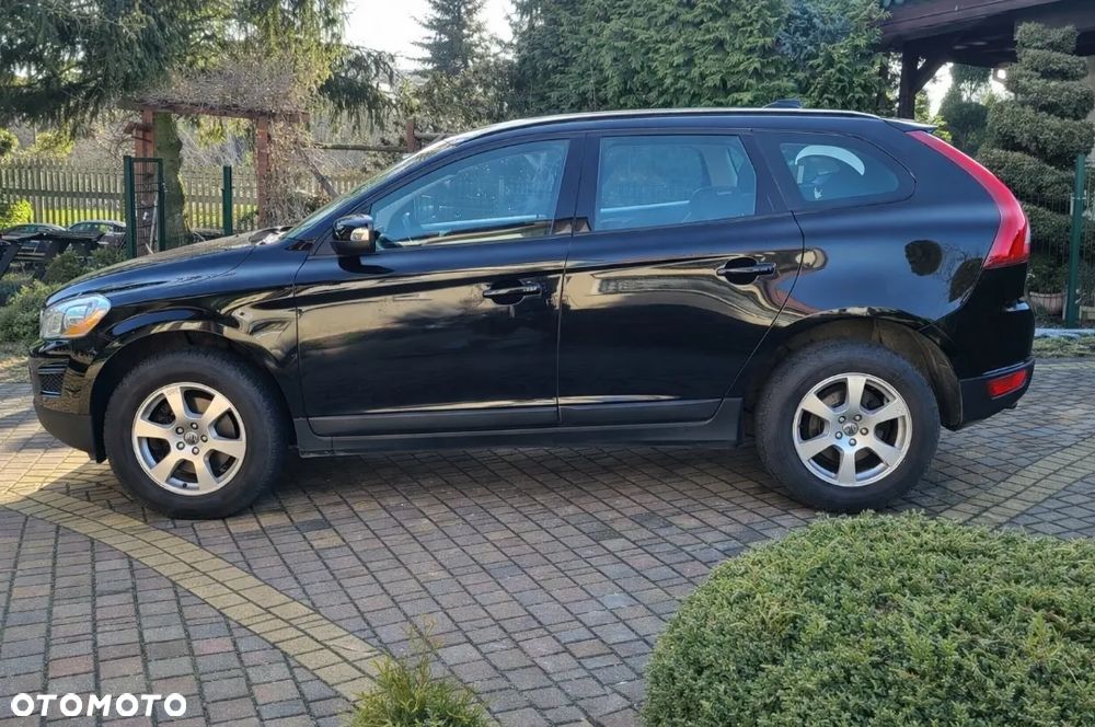 Volvo XC 60 2.4D AWD - 6