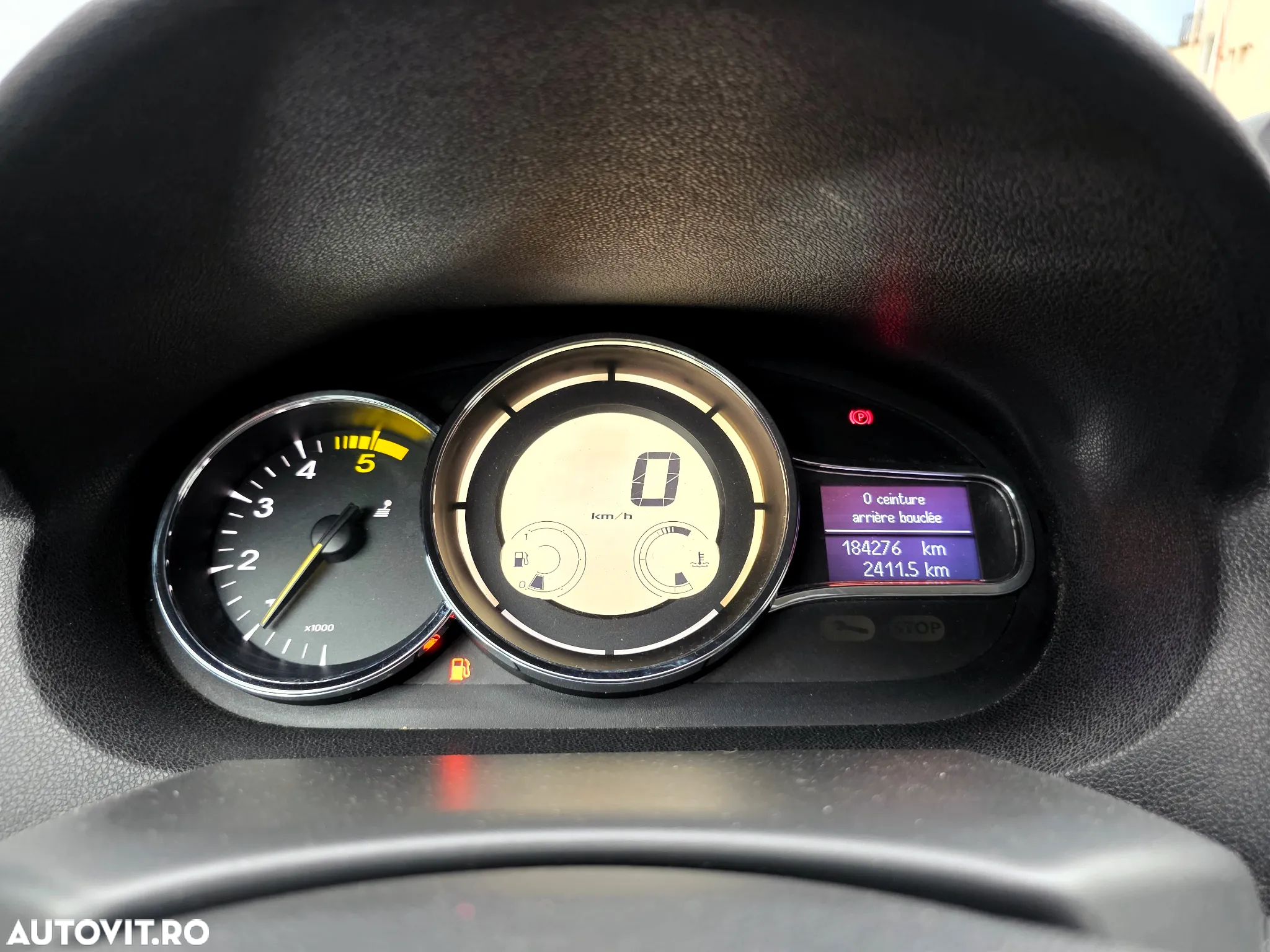 Renault Megane ENERGY dCi 110 Start & Stop Bose Edition - 28
